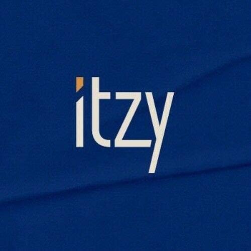 ITZY 'It'z Me' 2nd Mini Albüm C Sürüm CD+80p Fotoğraf Kitabı + 1p Kapak Kartpostal + 2p fotocard + Mesaj fotocard
